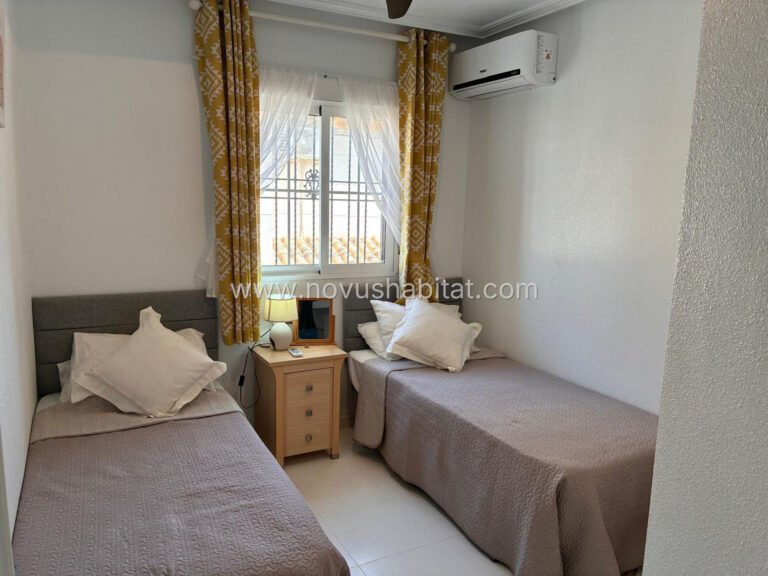 Semi-detached house en Lomas de Cabo Roig - ATH-94879 - foto 34